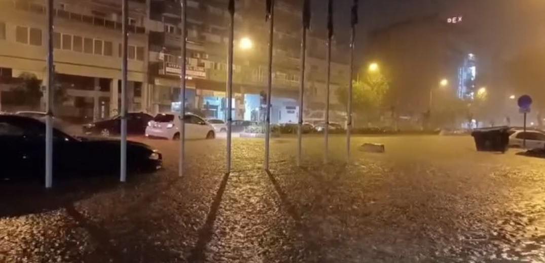 Ισχυρή νεροποντή τις νυχτερινές ώρες στη Θεσσαλονίκη