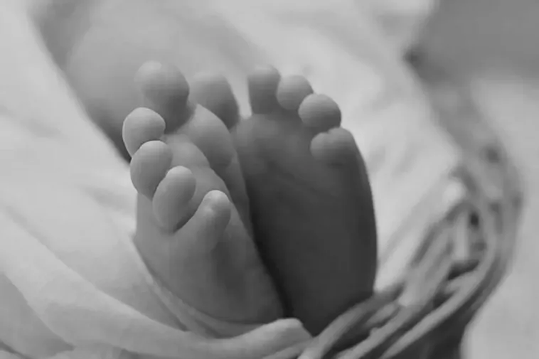 Εύβοια: Μωρό 12 μηνών πέθανε από ηλεκτροπληξία