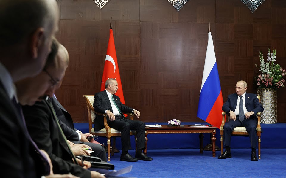 «Η Θράκη είναι το κατάλληλο μέρος» «Η Θράκη είναι το κατάλληλο μέρος»