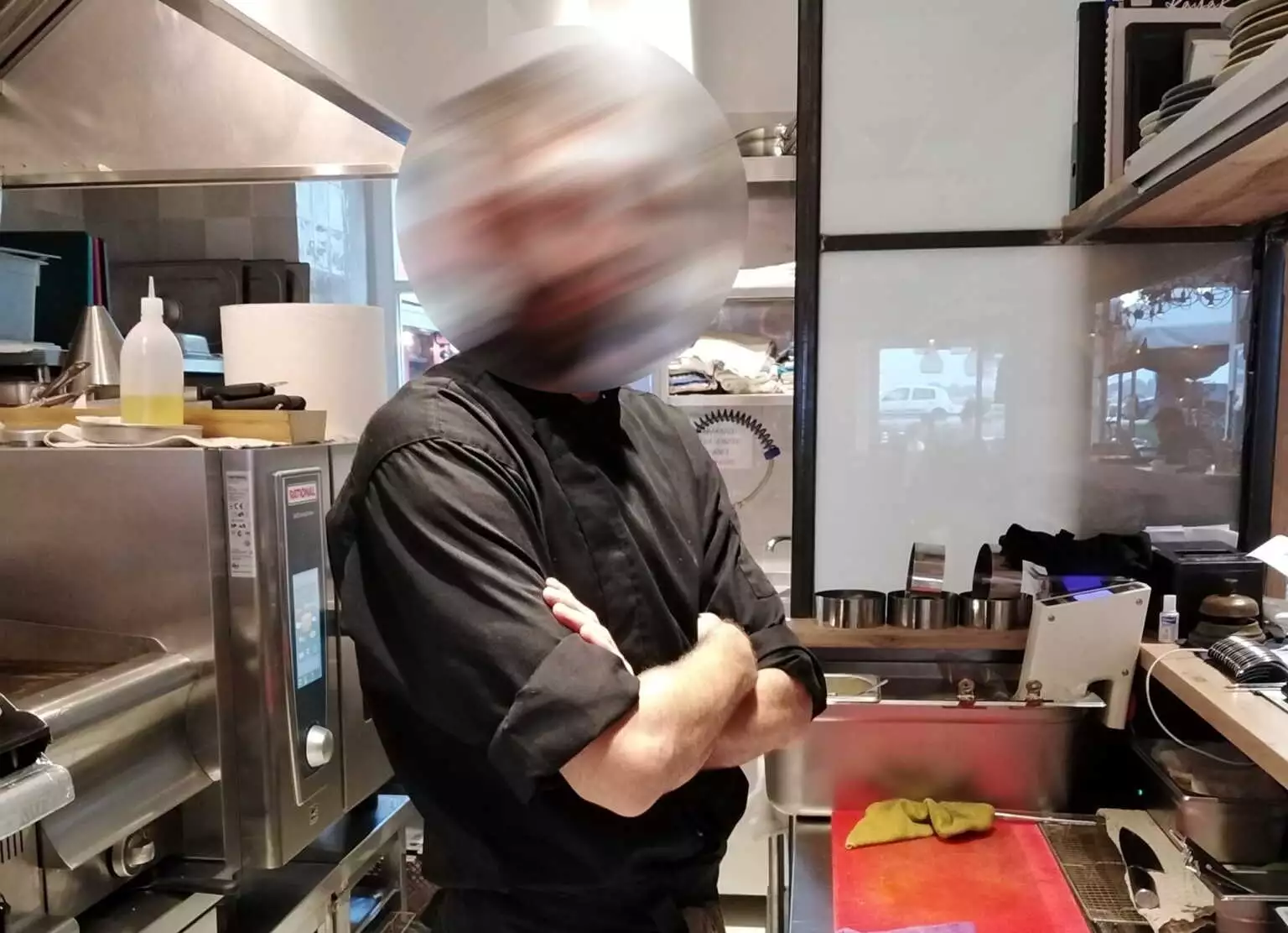 Βαρυμπόμπη: Παραδόθηκε ο 26χρονος που μαχαίρωσε τον Γιάννη Μάρκου έξω από καντίνα Βαρυμπόμπη: Παραδόθηκε ο 26χρονος που μαχαίρωσε τον Γιάννη Μάρκου έξω από καντίνα