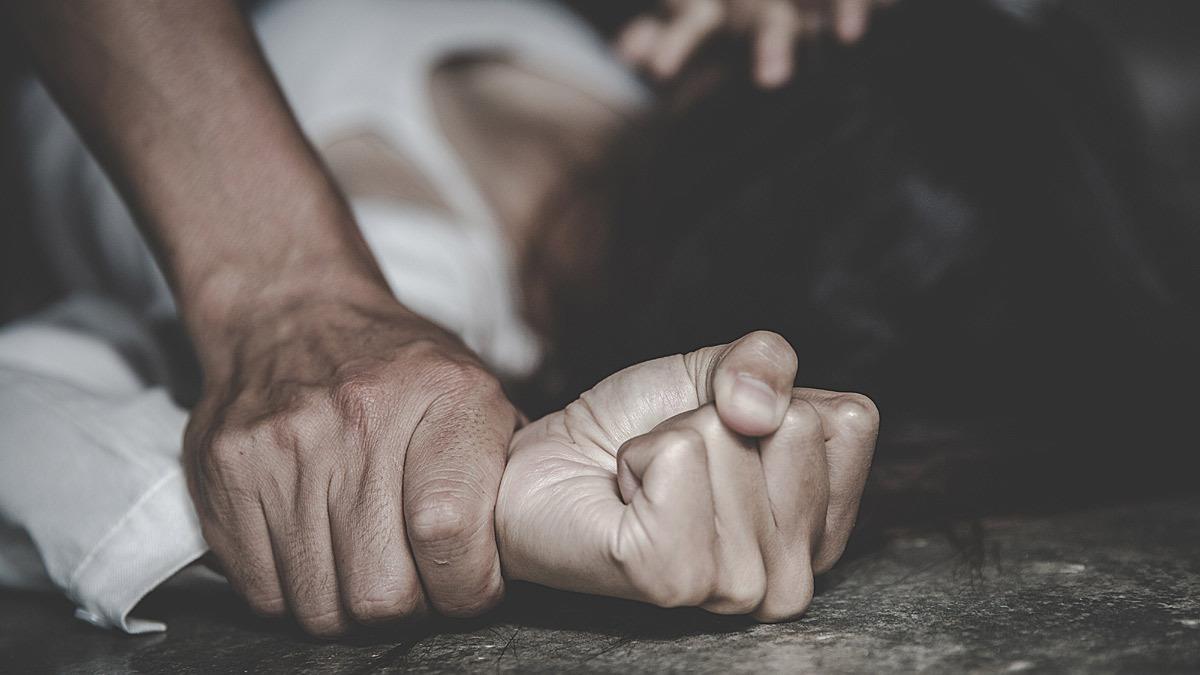 Παλαιό Φάληρο: Σφίγγει ο κλοιός γύρω από τον βιαστή με το τατουάζ – Κοντά στην ταυτοποίησή του η ΕΛΑΣ Παλαιό Φάληρο: Σφίγγει ο κλοιός γύρω από τον βιαστή με το τατουάζ – Κοντά στην ταυτοποίησή του η ΕΛΑΣ
