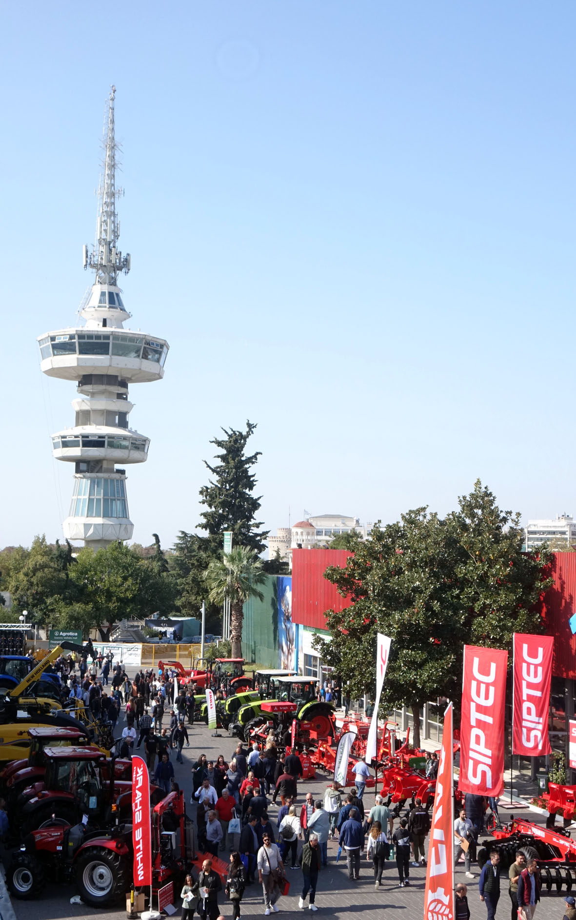 Μεγάλη η προσέλευση του αγροτικού κόσμου  στην 29η Διεθνή Έκθεση Γεωργικών Μηχανημάτων, Εξοπλισμού και Εφοδίων, Agrotica