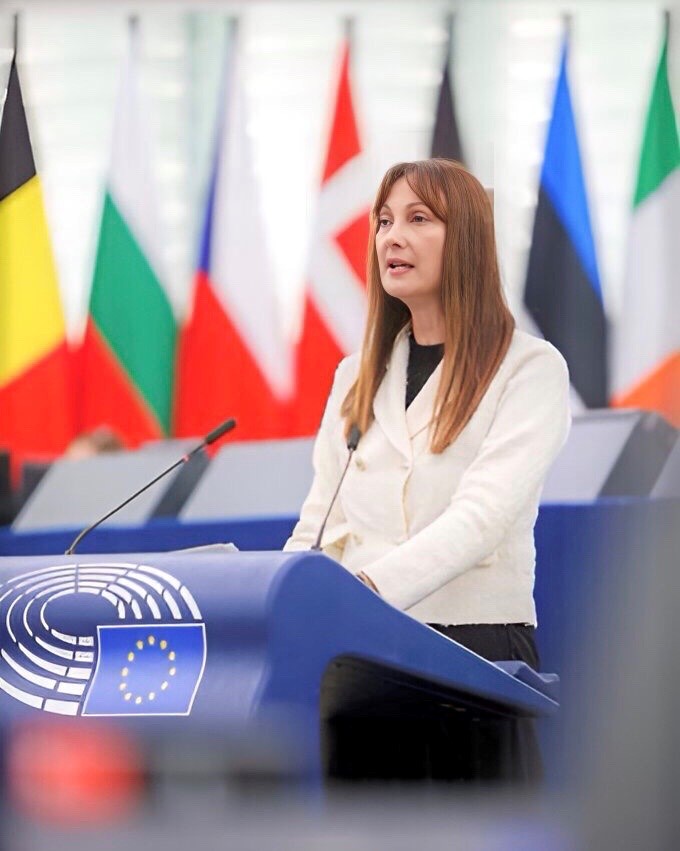Κουντουρά προς Επίτροπο Ντάλι για την καταπολέμηση της σεξουαλικής βίας: Η ΕΕ οφείλει άμεσα να κυρώσει τη Σύμβαση της Κωνσταντινούπολης