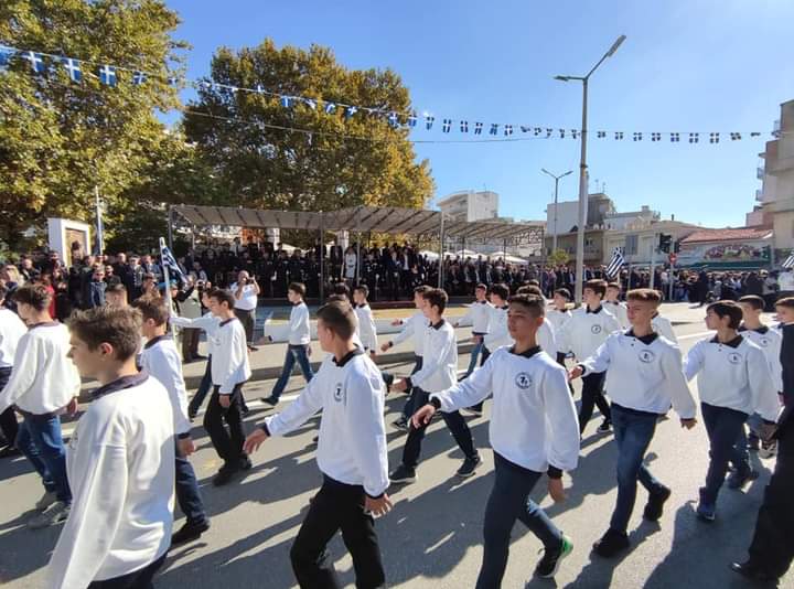 Η Ξάνθη τίμησε την 28η Οκτωβρίου – Με λαμπρότητα οι παρελάσεις