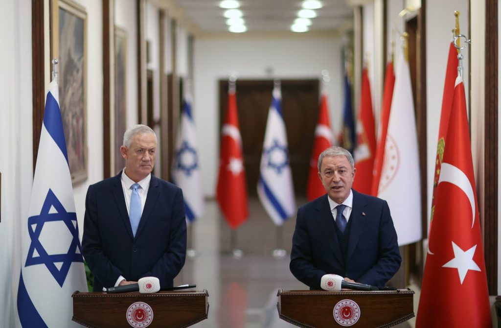 Το Ισραήλ αποκαθιστά τις αμυντικές σχέσεις με την Τουρκία Το Ισραήλ αποκαθιστά τις αμυντικές σχέσεις με την Τουρκία