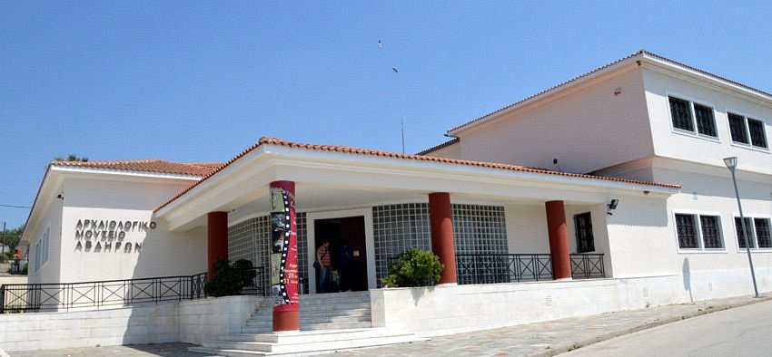 Κάτι … «σκάβεται» στα αρχαία Άβδηρα Κάτι … «σκάβεται» στα αρχαία Άβδηρα