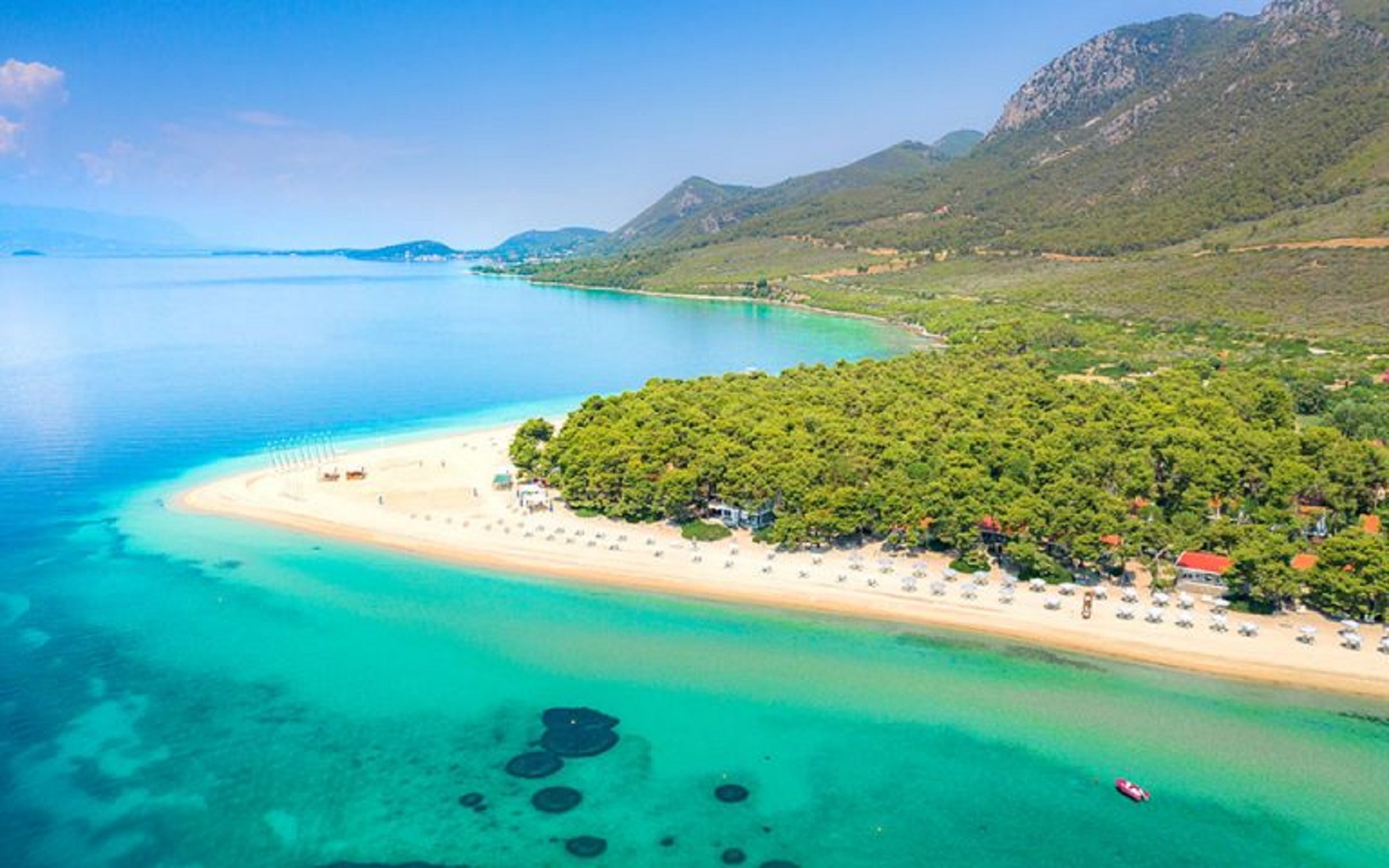 5.000 επιταγές κοινωνικού τουρισμού ενεργοποιήθηκαν τον Σεπτέμβριο. Ξανά «πρωταθλήτρια» η Εύβοια 5.000 επιταγές κοινωνικού τουρισμού ενεργοποιήθηκαν τον Σεπτέμβριο. Ξανά «πρωταθλήτρια» η Εύβοια