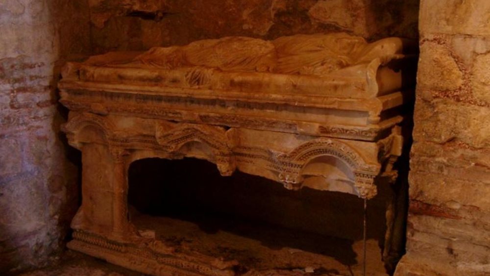 Τούρκοι αρχαιολόγοι ισχυρίζονται ότι ανακάλυψαν τον τάφο του Αγίου Νικολάου στα Μύρα της Λυκίας Τούρκοι αρχαιολόγοι ισχυρίζονται ότι ανακάλυψαν τον τάφο του Αγίου Νικολάου στα Μύρα της Λυκίας
