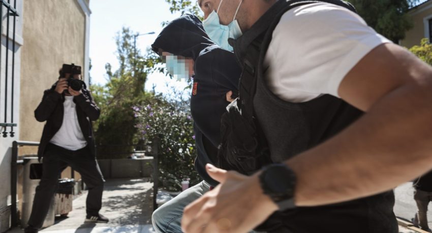 Έρχονται πέντε νέες συλλήψεις για τον βιασμό της 12χρονης Έρχονται πέντε νέες συλλήψεις για τον βιασμό της 12χρονης