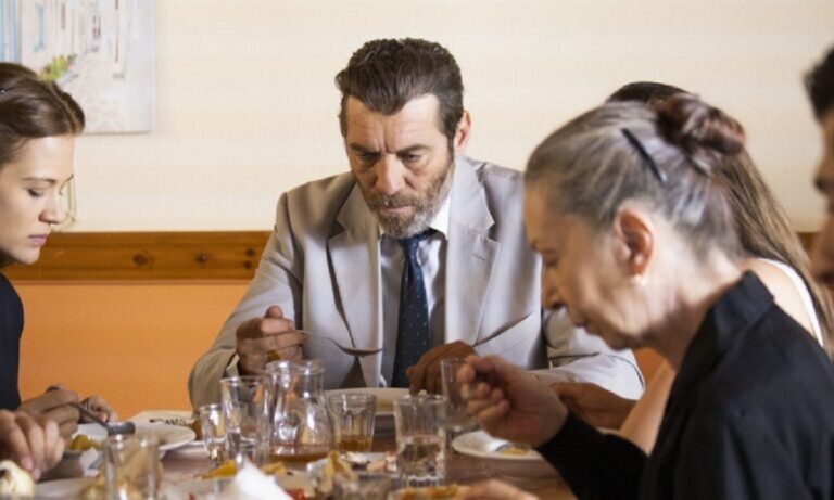 Αυτή η νύχτα μένει: Χρήστος και Στέλιος στα μαχαίρια – Η Φωτεινή ξεσπά στην Εύη Αυτή η νύχτα μένει: Χρήστος και Στέλιος στα μαχαίρια – Η Φωτεινή ξεσπά στην Εύη
