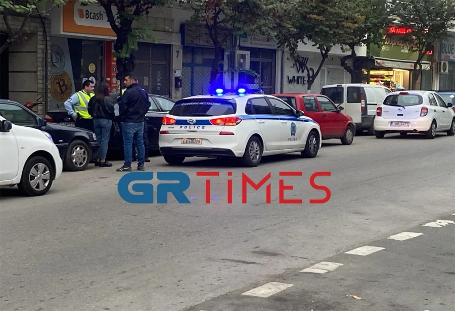 Θεσσαλονίκη: Οδηγός παρέσυρε γυναίκα με ηλεκτρικό πατίνι Θεσσαλονίκη: Οδηγός παρέσυρε γυναίκα με ηλεκτρικό πατίνι