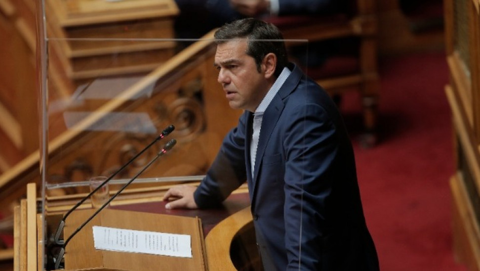 Τσίπρας στη Βουλή: Η ακρίβεια έχει το όνομα Μητσοτάκη – Προκηρύξτε εκλογές