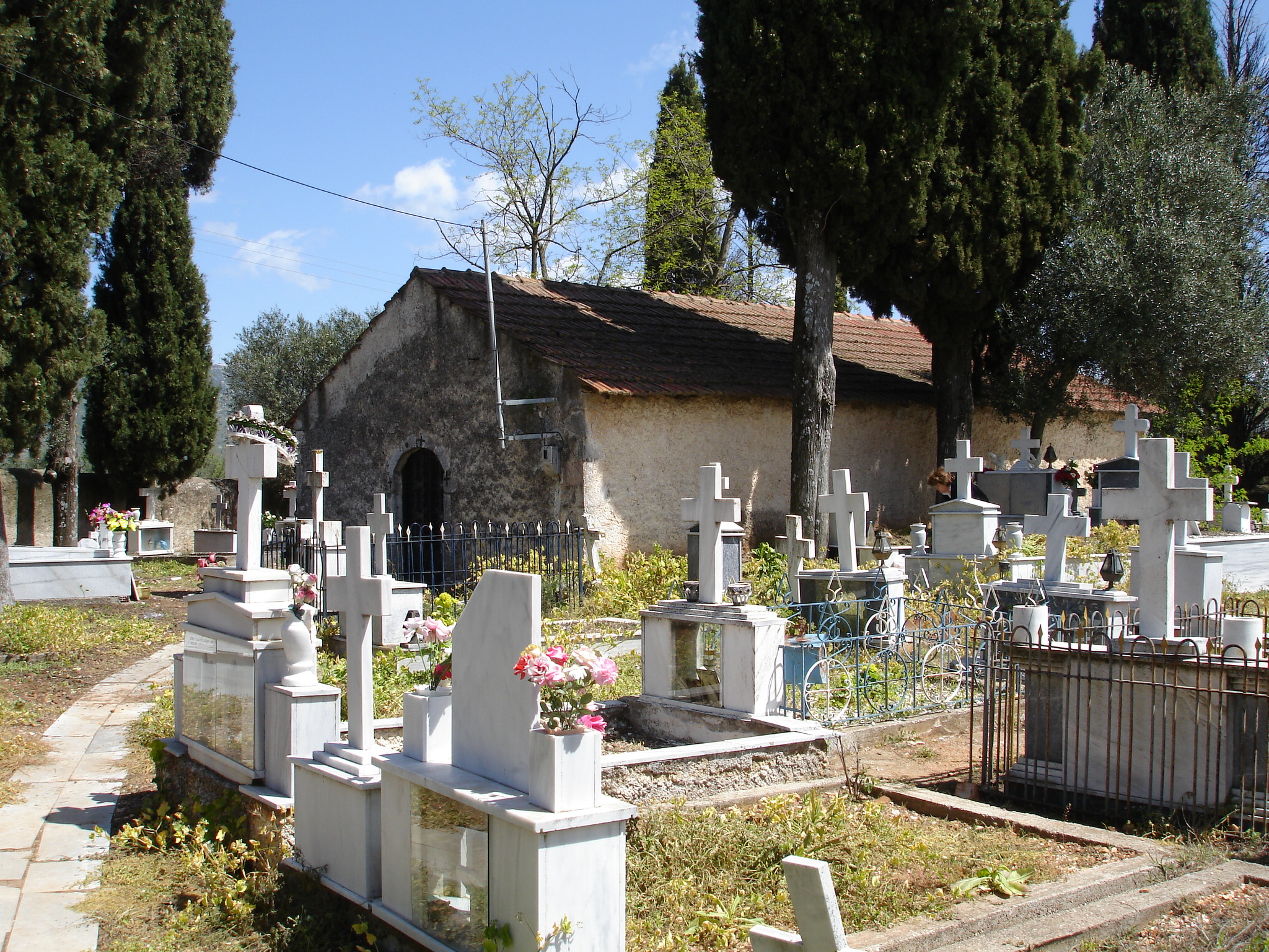 Ξέθαψαν άνδρα 1,5 χρόνο μετά το θάνατο του -Τι ερευνούν οι Αρχές Ξέθαψαν άνδρα 1,5 χρόνο μετά το θάνατο του -Τι ερευνούν οι Αρχές