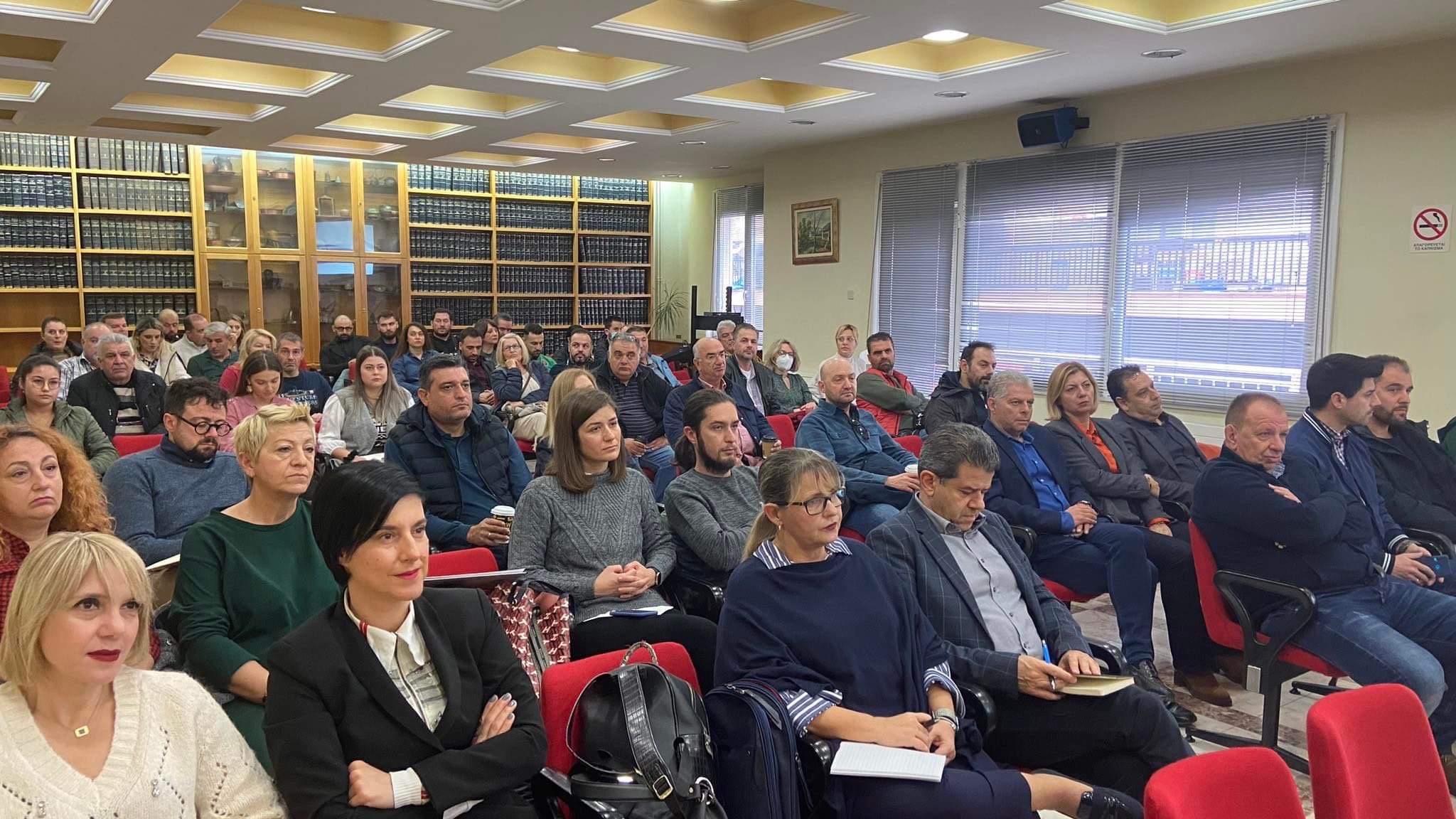 Μεγάλη η συμμετοχή στο σεμινάριο που πραγματοποιήθηκε στο ΕΒΕΡ για το ψηφιακό ωράριο & την ψηφιακή κάρτα εργασίας Μεγάλη η συμμετοχή στο σεμινάριο που πραγματοποιήθηκε στο ΕΒΕΡ για το ψηφιακό ωράριο & την ψηφιακή κάρτα εργασίας