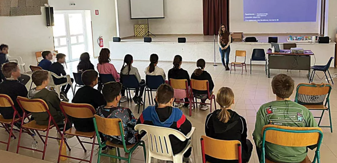 «Κήποι Κομοτηνής» ξεκίνησε και υλοποιεί η περιβαλλοντική οργάνωση «grO2be» «Κήποι Κομοτηνής» ξεκίνησε και υλοποιεί η περιβαλλοντική οργάνωση «grO2be»