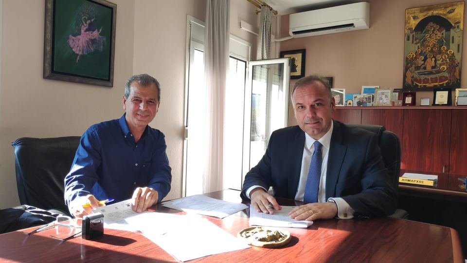 Συντήρηση και Καθαρισμός του δικτύου αντιπυρικών ζωνών των Δημοτικών Δασών του Δήμου Θάσου Συντήρηση και Καθαρισμός του δικτύου αντιπυρικών ζωνών των Δημοτικών Δασών του Δήμου Θάσου
