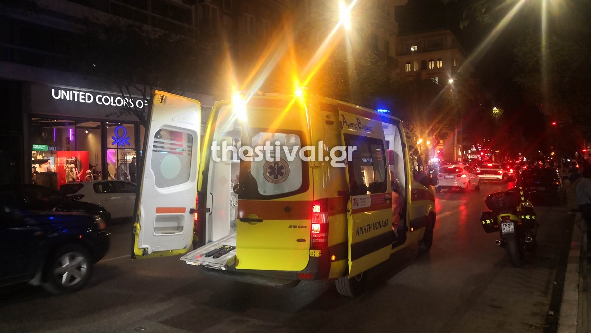Θεσσαλονίκη: Άνδρας πήδηξε στο κενό στο εμπορικό κέντρο Odeon Θεσσαλονίκη: Άνδρας πήδηξε στο κενό στο εμπορικό κέντρο Odeon