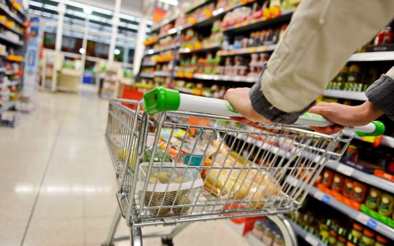 ΤτΕ: Μεταξύ 2,1% και 2,9% ο πληθωρισμός στην Ελλάδα τη διετία 2024 – 2026 ΤτΕ: Μεταξύ 2,1% και 2,9% ο πληθωρισμός στην Ελλάδα τη διετία 2024 – 2026