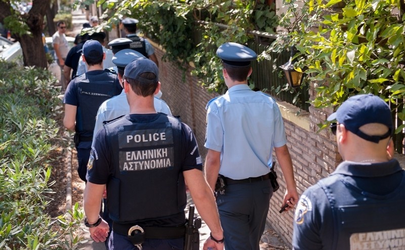 600 ευρώ οικονομική ενίσχυση για αστυνομικούς και λιμενικούς 600 ευρώ οικονομική ενίσχυση για αστυνομικούς και λιμενικούς