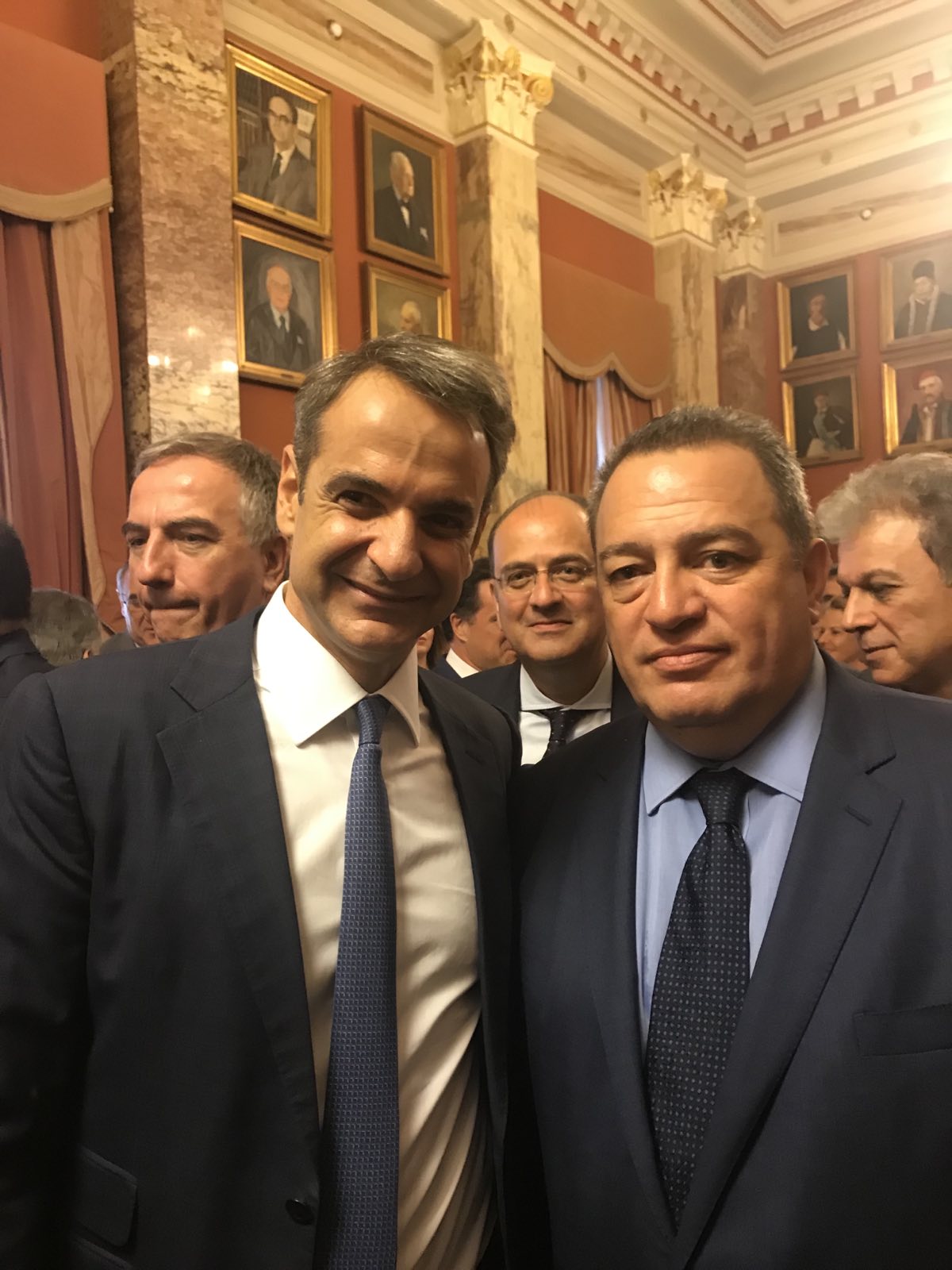 ΣΥΓΧΑΡΗΤΗΡΙΑ ΚΥΡΙΑΚΟΥ ΜΗΤΣΟΤΑΚΗ ΣΕ ΕΥΡΙΠΙΔΗ ΣΤΥΛΙΑΝΙΔΗ ΓΙΑ ΤΗΝ ΑΡΤΙΑ ΚΑΙ ΑΠΟΣΤΟΜΩΤΙΚΗ ΥΠΟΣΤΗΡΙΞΗ ΤΟΥ ΝΟΜΟΣΧΕΔΙΟΥ ΓΙΑ ΤΗΝ ΕΥΠ ΚΑΙ ΤΗΝ ΕΝΣΤΑΣΗ ΑΝΤΙΣΥΝΤΑΓΜΑΤΙΚΟΤΗΤΑΣ ΣΥΓΧΑΡΗΤΗΡΙΑ ΚΥΡΙΑΚΟΥ ΜΗΤΣΟΤΑΚΗ ΣΕ ΕΥΡΙΠΙΔΗ ΣΤΥΛΙΑΝΙΔΗ ΓΙΑ ΤΗΝ ΑΡΤΙΑ ΚΑΙ ΑΠΟΣΤΟΜΩΤΙΚΗ ΥΠΟΣΤΗΡΙΞΗ ΤΟΥ ΝΟΜΟΣΧΕΔΙΟΥ ΓΙΑ ΤΗΝ ΕΥΠ ΚΑΙ ΤΗΝ ΕΝΣΤΑΣΗ ΑΝΤΙΣΥΝΤΑΓΜΑΤΙΚΟΤΗΤΑΣ