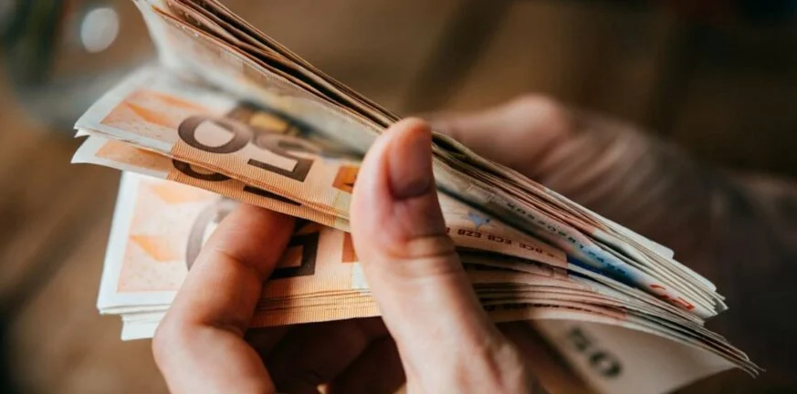 Συντάξεις: Από 35 έως 155 ευρώ τον μήνα η μέση αύξηση Συντάξεις: Από 35 έως 155 ευρώ τον μήνα η μέση αύξηση