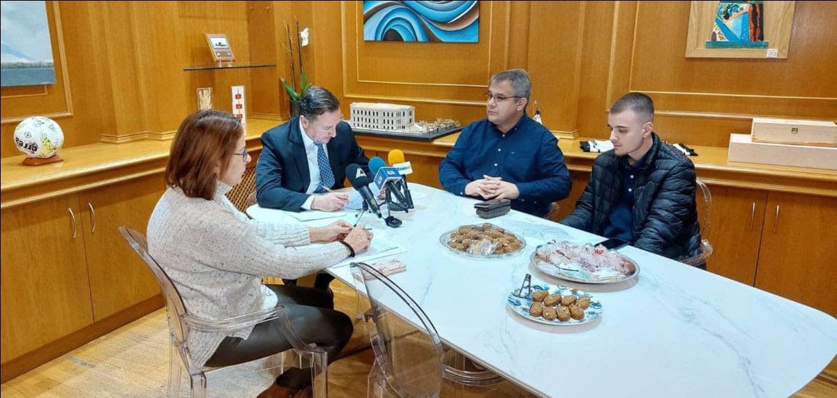 “Αστική Αναζωογόνηση Βορείου Τμήματος Αλεξανδρούπολης και επέκταση του δικτύου ποδηλατοδρόμων “Αστική Αναζωογόνηση Βορείου Τμήματος Αλεξανδρούπολης και επέκταση του δικτύου ποδηλατοδρόμων