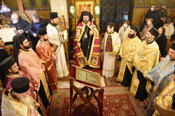Πανηγυρικός Εσπερινός των Χριστουγέννων στην Μητρόπολη Μαρωνείας και Κομοτηνής Πανηγυρικός Εσπερινός των Χριστουγέννων στην Μητρόπολη Μαρωνείας και Κομοτηνής