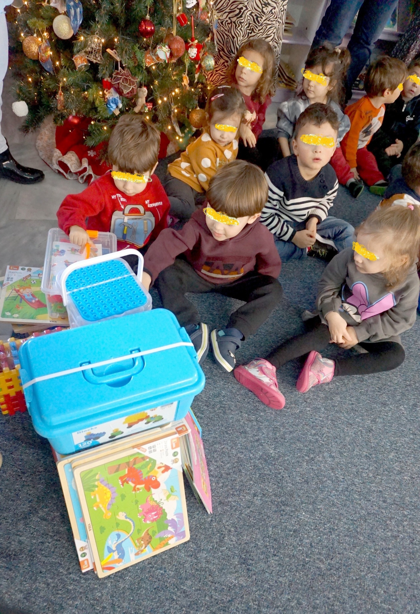 Γιορτινή επίσκεψη σε Παιδικούς Σταθμούς του Δήμου Κομοτηνής