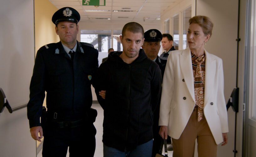 Παγιδευμένοι: Ο Αλέκος κρατάει στοιχείο «φωτιά» για την Άννα – Αυτή σκότωσε τον Άγγελο; Παγιδευμένοι: Ο Αλέκος κρατάει στοιχείο «φωτιά» για την Άννα – Αυτή σκότωσε τον Άγγελο;