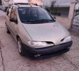 Συνελήφθησαν 4 διακινητές οι οποίοι εμπλέκονται σε υπόθεση μεταφοράς μη νόμιμων μεταναστών Συνελήφθησαν 4 διακινητές οι οποίοι εμπλέκονται σε υπόθεση μεταφοράς μη νόμιμων μεταναστών
