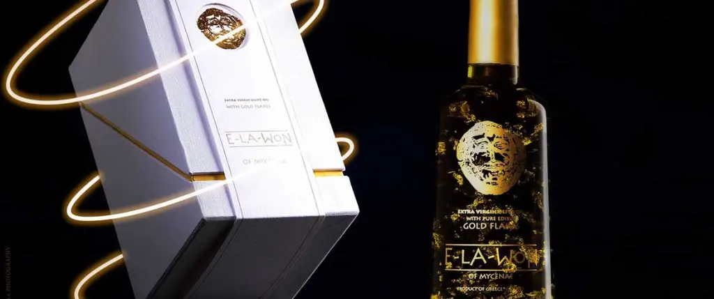 Eλληνικό ελαιόλαδο με φύλλα βρώσιμου χρυσού που η τιμή του ανέρχεται στα 1.050€ το μπουκαλάκι-Και μέλι με κρύσταλλo Swarovski Eλληνικό ελαιόλαδο με φύλλα βρώσιμου χρυσού που η τιμή του ανέρχεται στα 1.050€ το μπουκαλάκι-Και μέλι με κρύσταλλo Swarovski