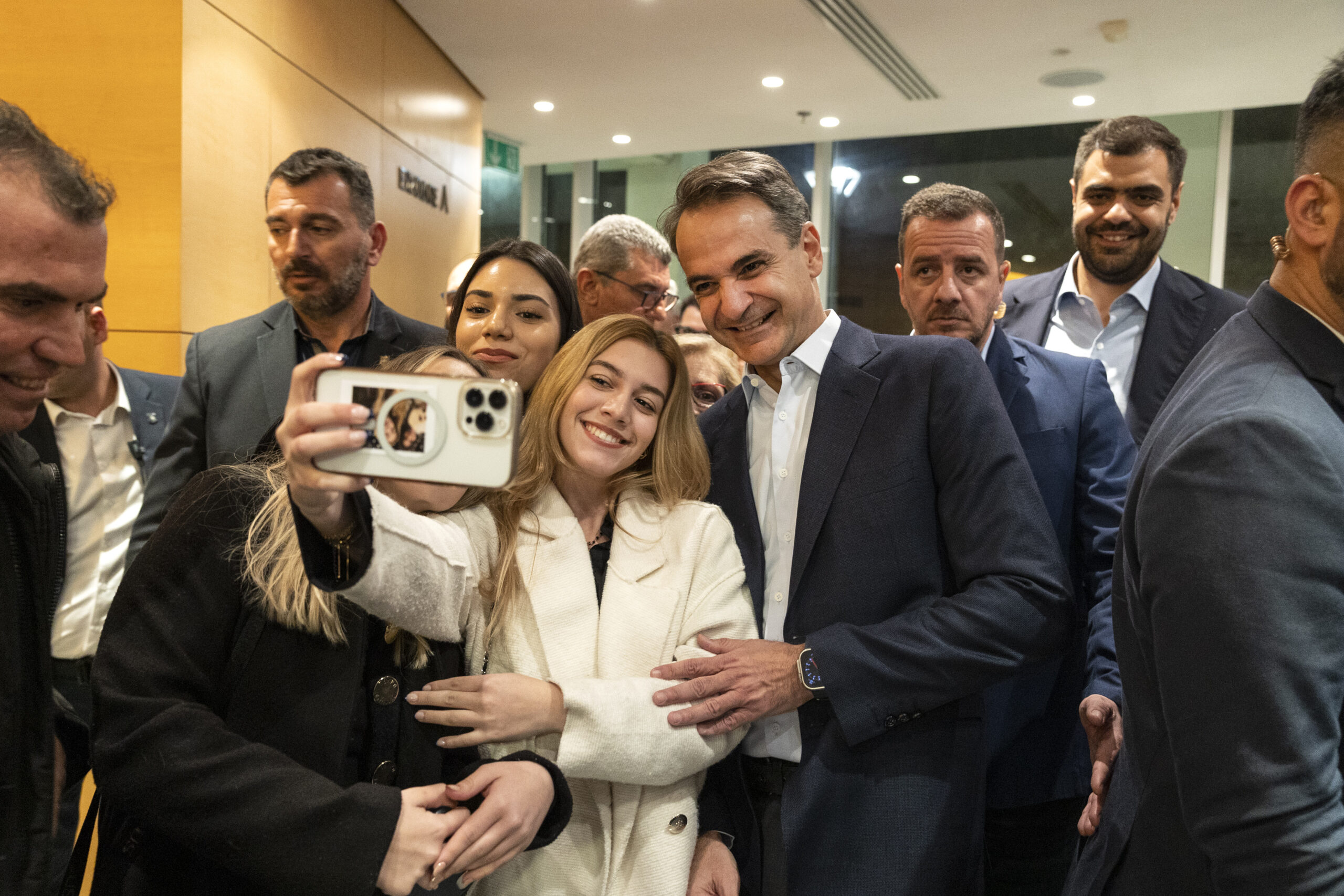 ΣΥΡΙΖΑ : «Επίσκεψη Μητσοτάκη στην ΑΜΘ. Κενό περιεχομένου το προεκλογικό «καλάθι» εξαγγελιών-παροχών της κυβέρνησης»