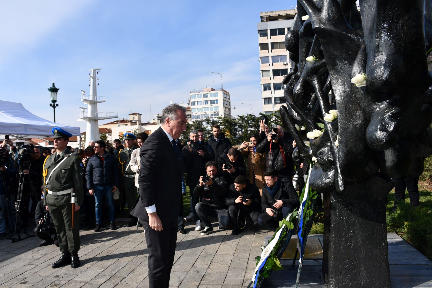 Στ. Καλαφάτης: “Οφείλουμε να υψώνουμε τείχος ενάντια στον ναζισμό, τον φασισμό, τον ολοκληρωτισμό” Στ. Καλαφάτης: “Οφείλουμε να υψώνουμε τείχος ενάντια στον ναζισμό, τον φασισμό, τον ολοκληρωτισμό”
