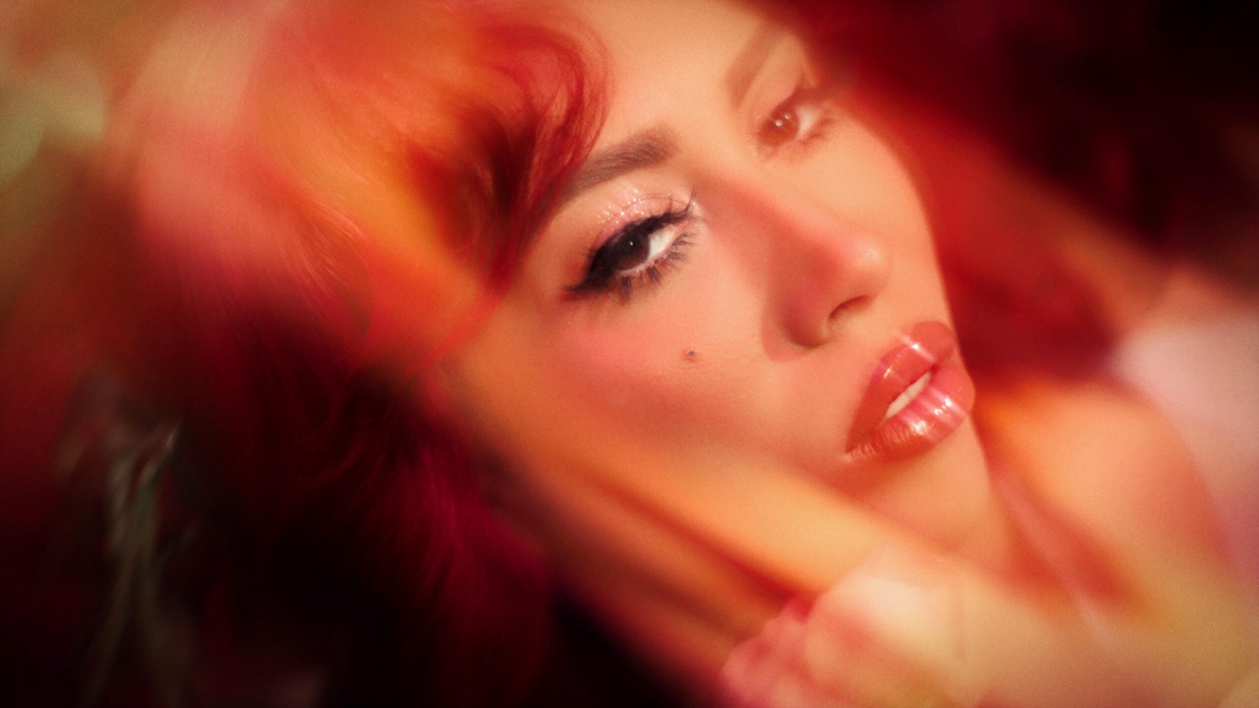 Kali Uchis – “I Wish You Roses” !