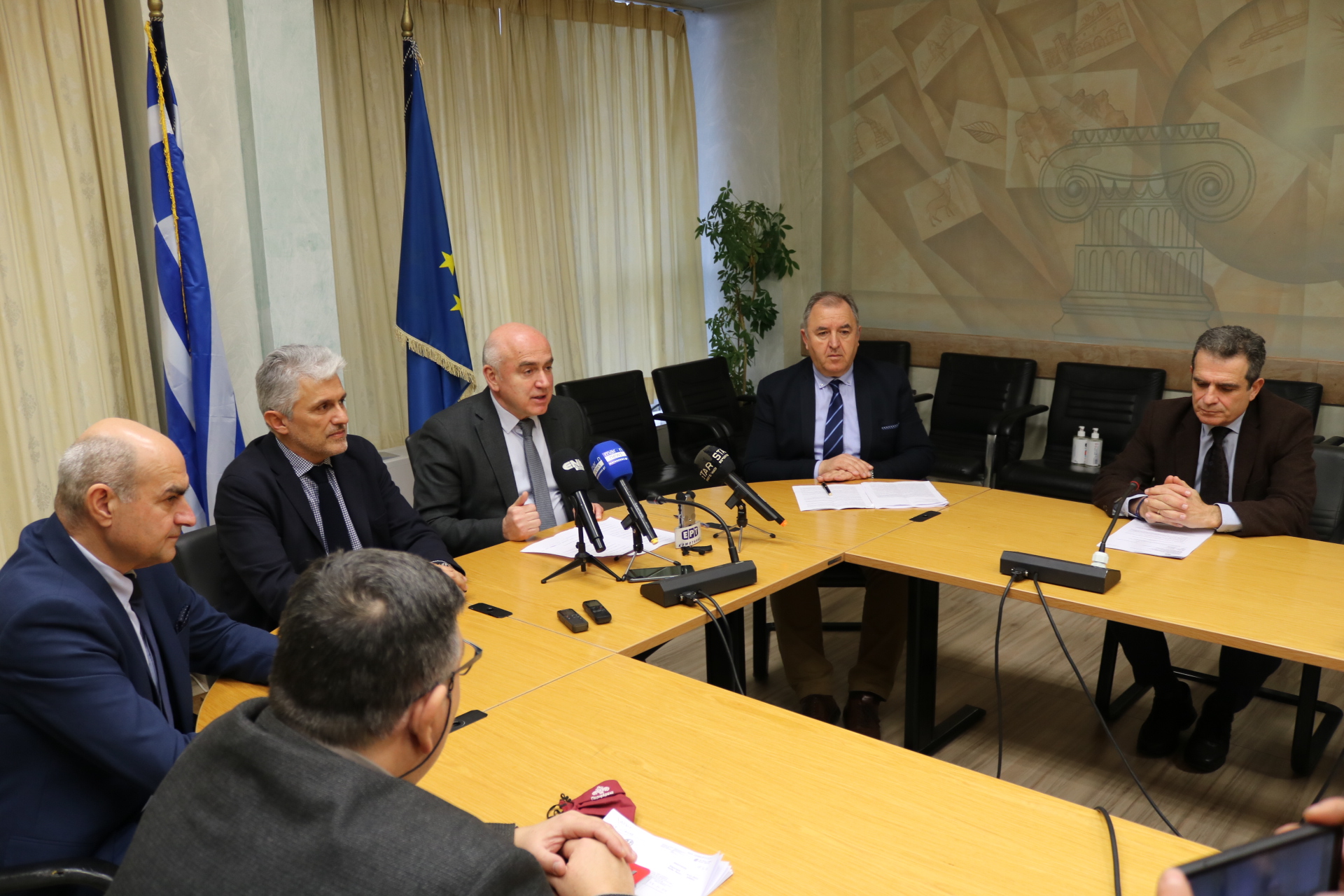 Χρήστος Μέτιος και Φώτης Μάρης υπέγραψαν σύμβαση ανάμεσαστην Περιφέρεια Ανατολικής Μακεδονίας – Θράκης και στο Δημοκρίτειο Πανεπιστήμιο Θράκης για την στήριξη του Πρωτογενούς Τομέα Χρήστος Μέτιος και Φώτης Μάρης υπέγραψαν σύμβαση ανάμεσαστην Περιφέρεια Ανατολικής Μακεδονίας – Θράκης και στο Δημοκρίτειο Πανεπιστήμιο Θράκης για την στήριξη του Πρωτογενούς Τομέα