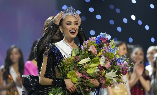 Miss Universe: Αυτή είναι η πιο όμορφη γυναίκα στον πλανήτη Miss Universe: Αυτή είναι η πιο όμορφη γυναίκα στον πλανήτη