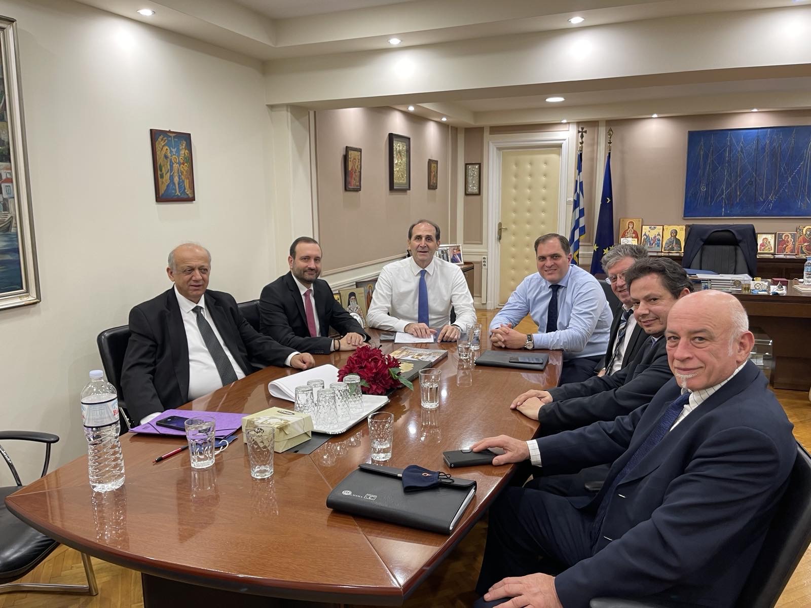 OEE : δέσμη έξι προτάσεων, η οποία θα συμβάλλει σημαντικά στη στήριξη της γεννητικότητας, μέσω κατάλληλων κινήτρων και παροχών OEE : δέσμη έξι προτάσεων, η οποία θα συμβάλλει σημαντικά στη στήριξη της γεννητικότητας, μέσω κατάλληλων κινήτρων και παροχών