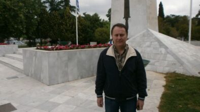 Έφυγε από τη ζωή ο Μάκης Προυσινούδης από ανακοπή καρδιάς σε ηλικία 58 ετών Έφυγε από τη ζωή ο Μάκης Προυσινούδης από ανακοπή καρδιάς σε ηλικία 58 ετών