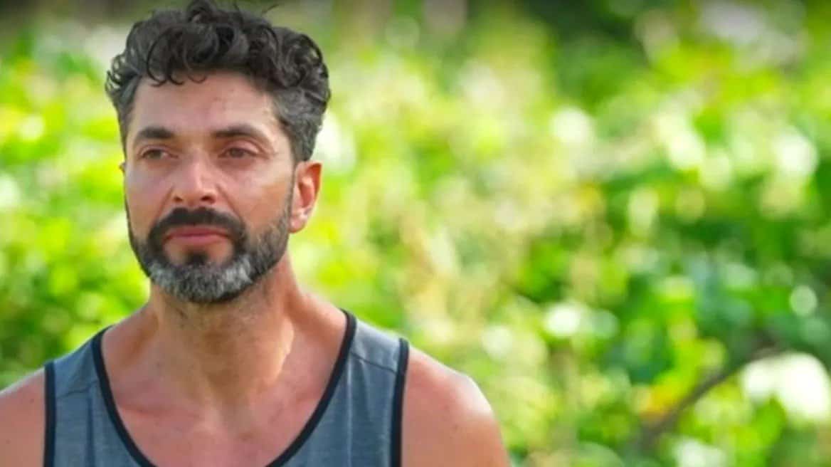Survivor All Star: Ο μισθοφόρος κλώτσησε την μπάλα του Μαρτίκα στο αγώνισμα (vid) Survivor All Star: Ο μισθοφόρος κλώτσησε την μπάλα του Μαρτίκα στο αγώνισμα (vid)