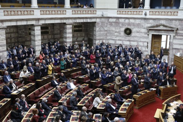 Βουλή: Μετωπική Μητσοτάκη – Τσίπρα, καταψηφίστηκε η πρόταση δυσπιστίας Βουλή: Μετωπική Μητσοτάκη – Τσίπρα, καταψηφίστηκε η πρόταση δυσπιστίας