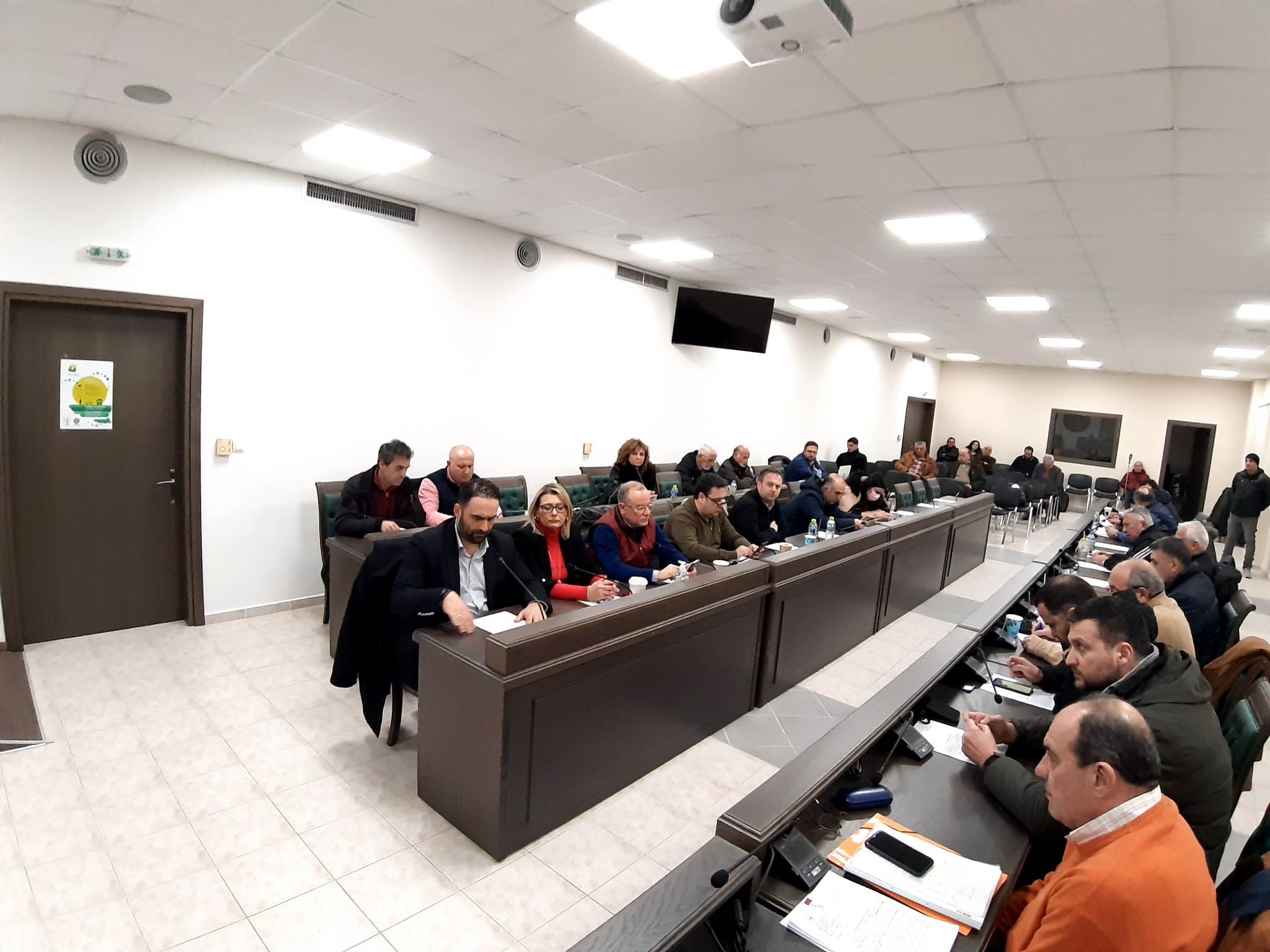 Κομοτηνή: Συνεδρίασε με 10 θέματα στην ημερήσια διάταξή του, το Δημοτικό Συμβούλιο Κομοτηνής (videos) Κομοτηνή: Συνεδρίασε με 10 θέματα στην ημερήσια διάταξή του, το Δημοτικό Συμβούλιο Κομοτηνής (videos)