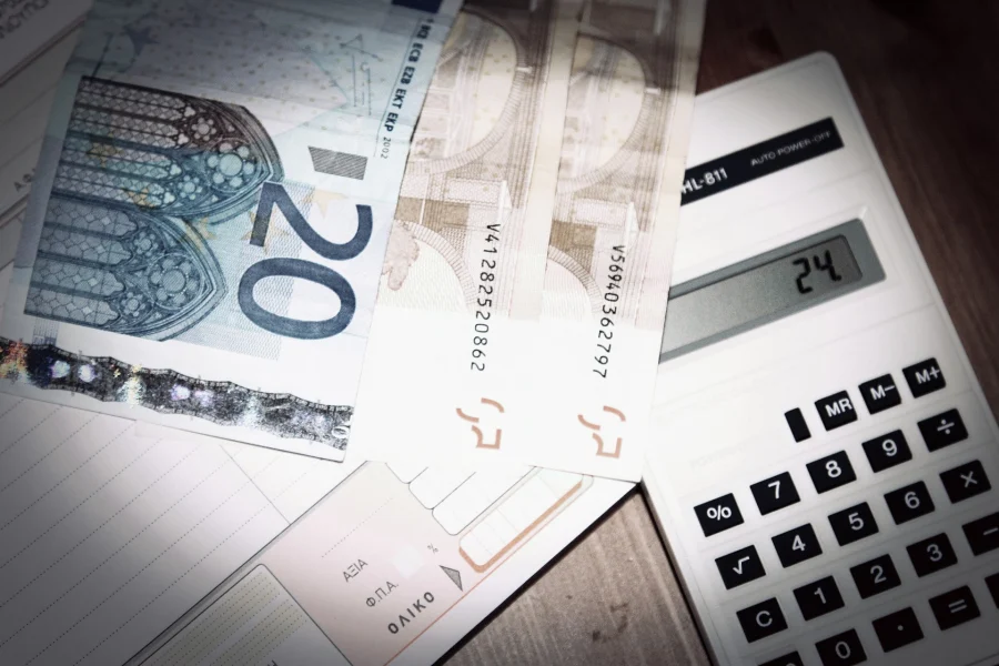 Επιτόκια: Νέος γύρος αυξήσεων σε στεγαστικά και καταναλωτικά δάνεια (παραδείγματα) Επιτόκια: Νέος γύρος αυξήσεων σε στεγαστικά και καταναλωτικά δάνεια (παραδείγματα)