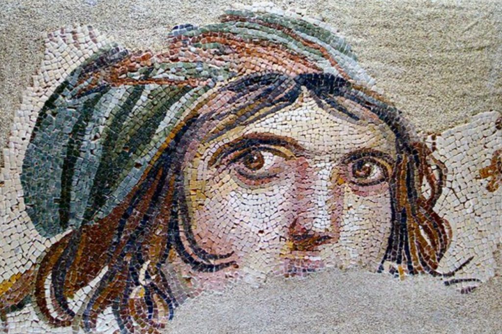 Σεισμός: Αγωνία για την ελληνική «Μόνα Λίζα» στο Μουσείο Ψηφιδωτών του Ζεύγματος στην Τουρκία (photos) Σεισμός: Αγωνία για την ελληνική «Μόνα Λίζα» στο Μουσείο Ψηφιδωτών του Ζεύγματος στην Τουρκία (photos)