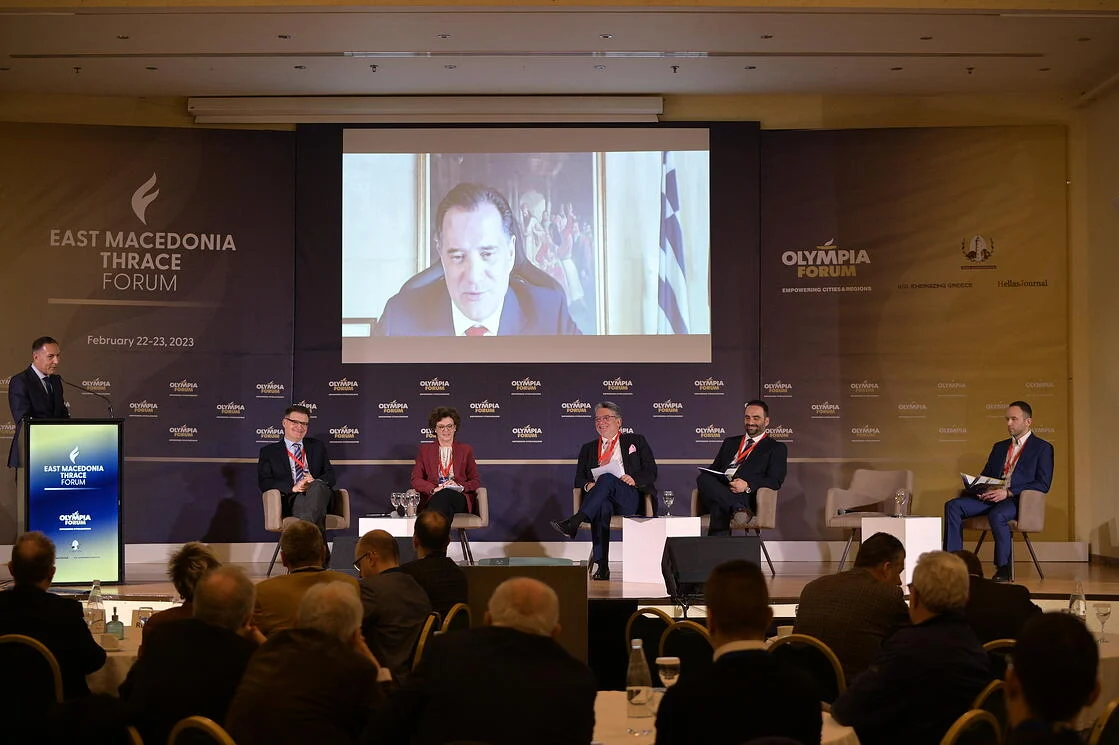 Άδωνις Γεωργιάδης: Το FSRU της Αλεξανδρούπολης δίνει τη δυνατότητα στην Ελλάδα να αλλάξει πίστα Άδωνις Γεωργιάδης: Το FSRU της Αλεξανδρούπολης δίνει τη δυνατότητα στην Ελλάδα να αλλάξει πίστα