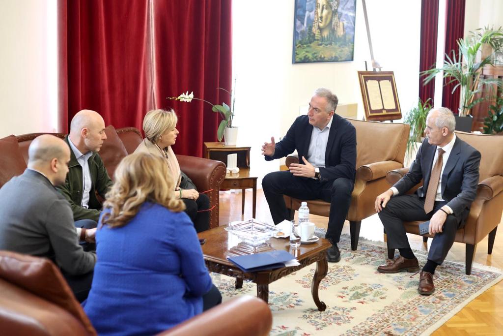 Επίσκεψη κυβερνητικού κλιμακίου στη Θεσσαλονίκη και σύσκεψη στο Διοικητήριο Επίσκεψη κυβερνητικού κλιμακίου στη Θεσσαλονίκη και σύσκεψη στο Διοικητήριο