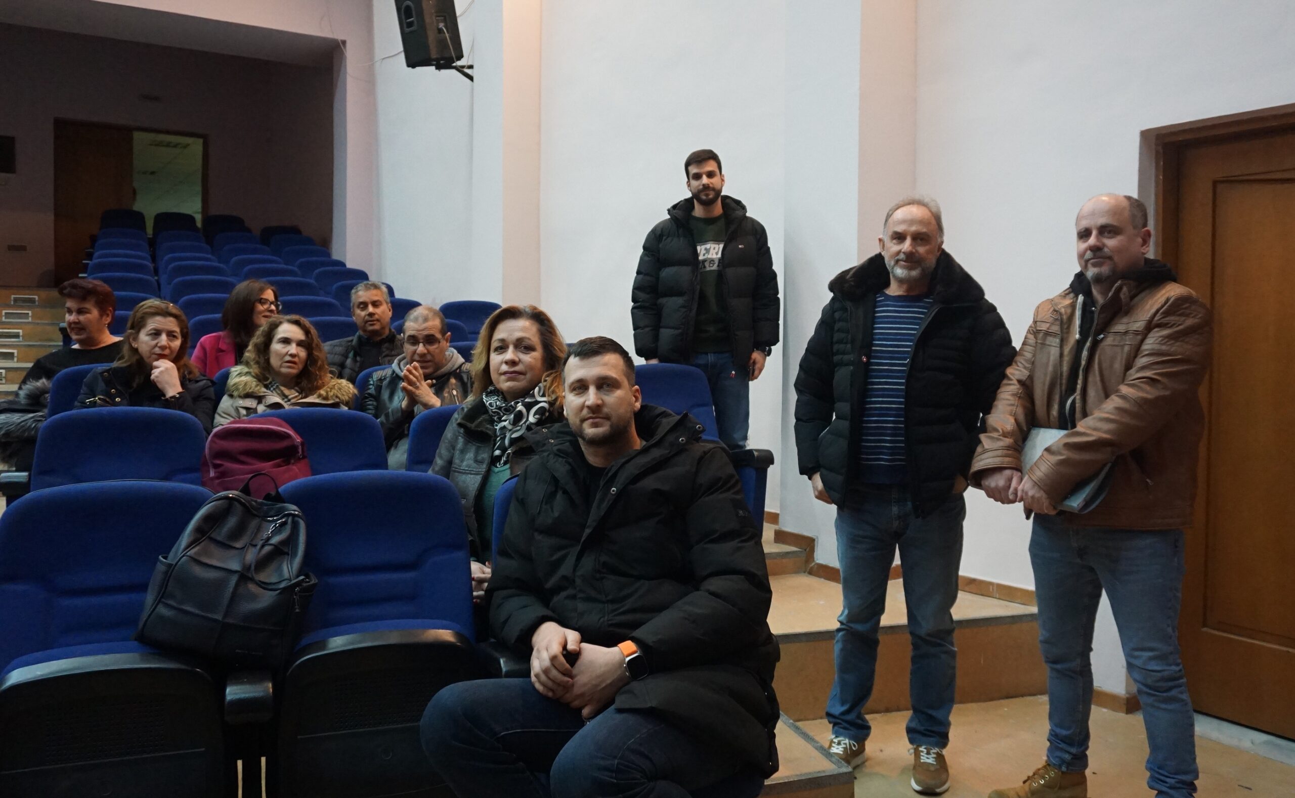 Ενημέρωση μαθητών, εκπαιδευτικών, γονιών για την ενεργειακή αναβάθμιση του 1ου ΓΕΛ- 2ου ΕΠΑΛ Ενημέρωση μαθητών, εκπαιδευτικών, γονιών για την ενεργειακή αναβάθμιση του 1ου ΓΕΛ- 2ου ΕΠΑΛ