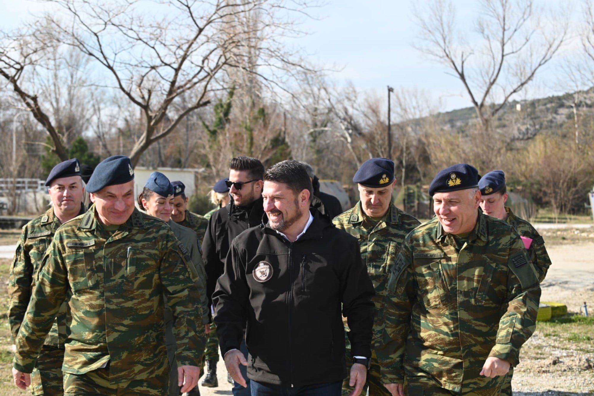 Ο Νίκος Χαρδαλιάς επισκέφτηκε μονάδες του Στρατού Ξηράς στην Ξάνθη Ο Νίκος Χαρδαλιάς επισκέφτηκε μονάδες του Στρατού Ξηράς στην Ξάνθη