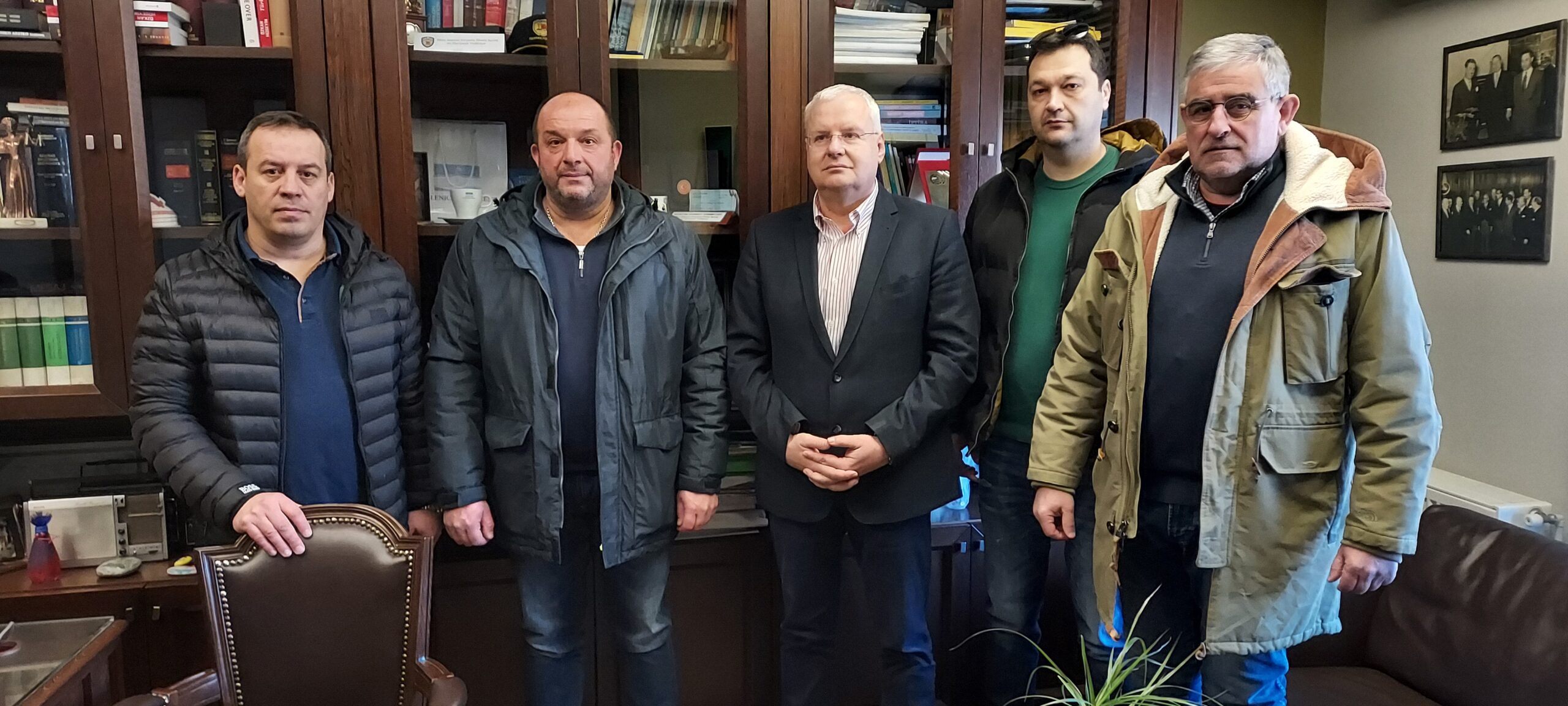 Επίκαιρη ερώτηση για θέσπιση Ειδικού Καθεστώτος Καυσίμων και Μεταφορικού Ισοδύναμο στη Ροδόπη Επίκαιρη ερώτηση για θέσπιση Ειδικού Καθεστώτος Καυσίμων και Μεταφορικού Ισοδύναμο στη Ροδόπη