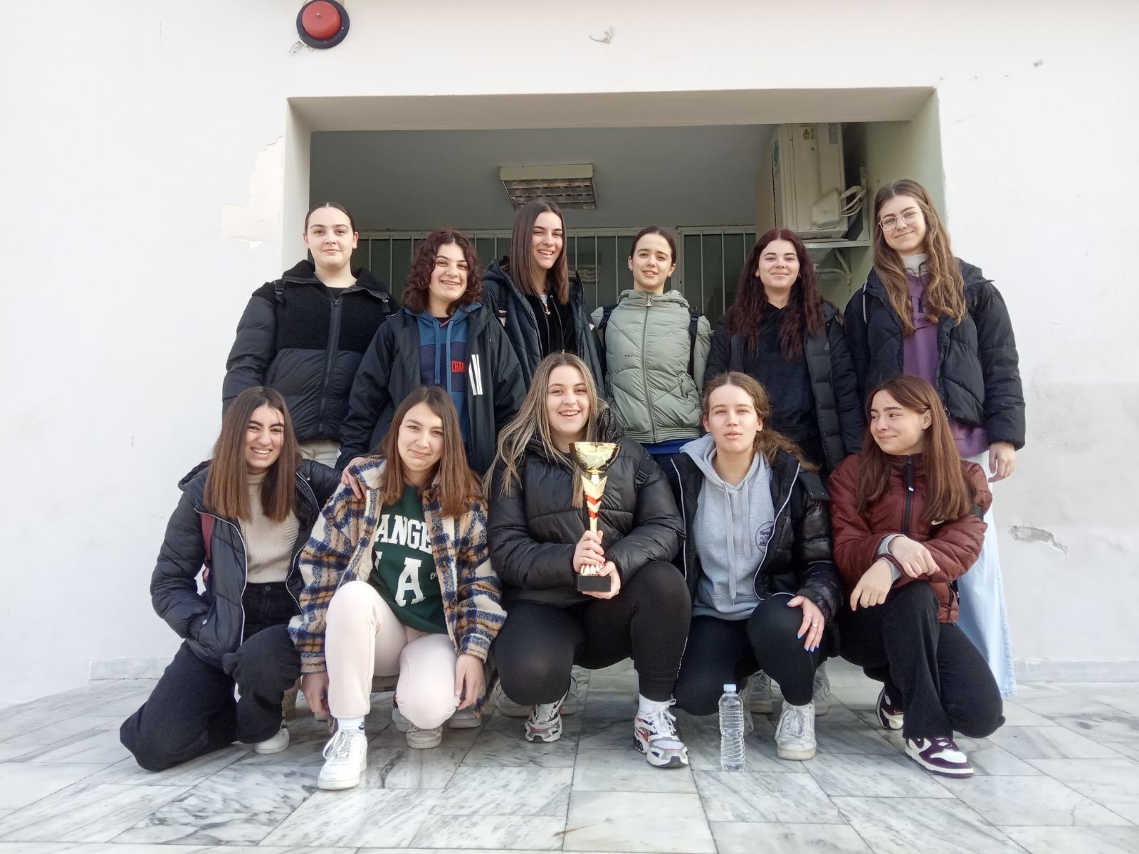 Νέα επιτυχία για το 2ο Γενικό Λύκειο Κομοτηνής στους μαθητικούς αγώνες ΓΕΛ-ΕΠΑΛ Νέα επιτυχία για το 2ο Γενικό Λύκειο Κομοτηνής στους μαθητικούς αγώνες ΓΕΛ-ΕΠΑΛ