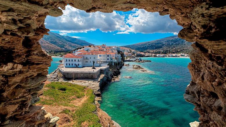 Ποιο ελληνικό νησί βρίσκεται στην κορυφή της λίστας με τα 7 καλύτερα νησιά για φυσιολατρικές και πολιτιστικές εμπειρίες Ποιο ελληνικό νησί βρίσκεται στην κορυφή της λίστας με τα 7 καλύτερα νησιά για φυσιολατρικές και πολιτιστικές εμπειρίες